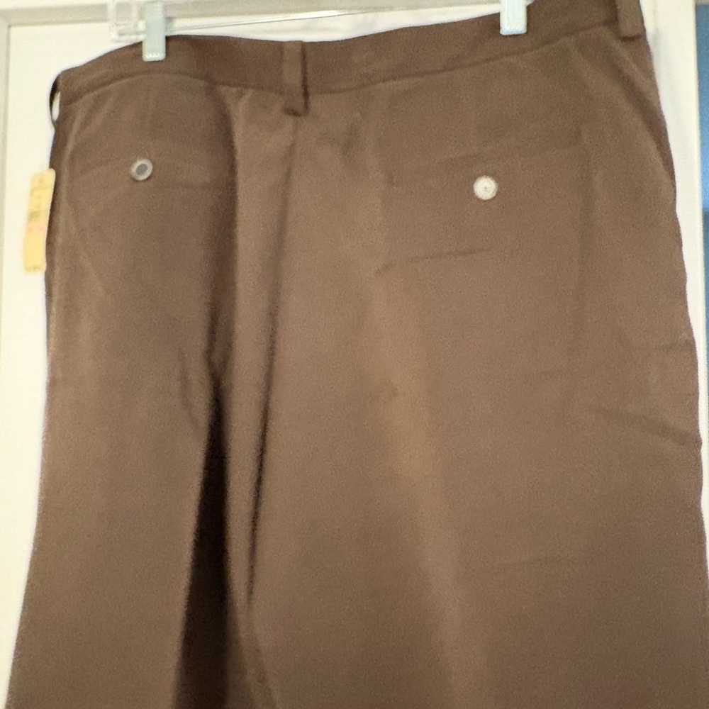 Tommy Bahama Tan Pleated Front Men's Shorts